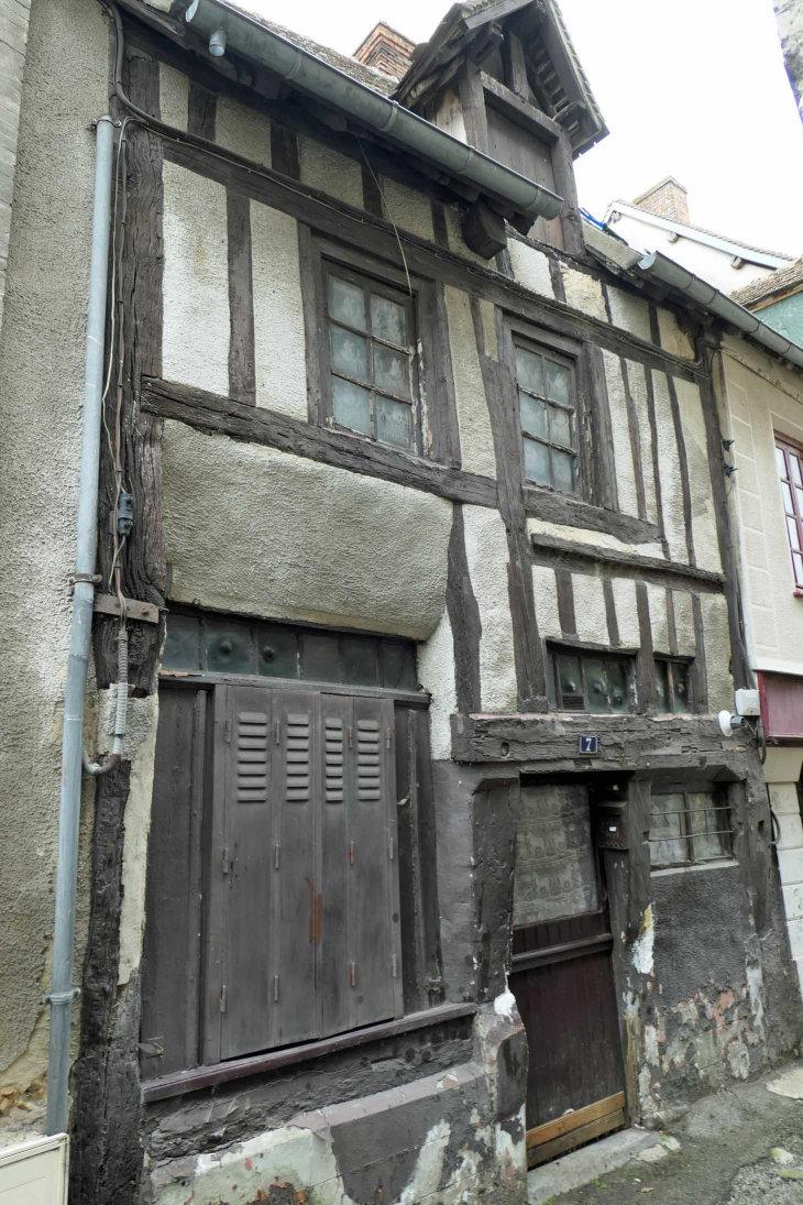 Maison du 16ème siècle - Nonancourt