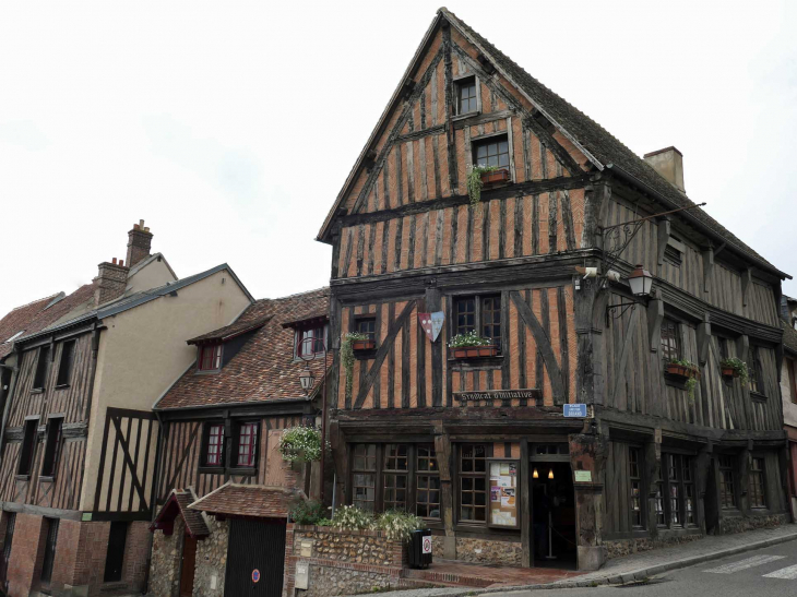 Maisons du 16ème siècle - Nonancourt