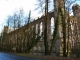 L'ancienne filature dite Levavasseur. Cette usine de style néo gothique anglais mesure 96 mètres de long pour 26 mètres de large.