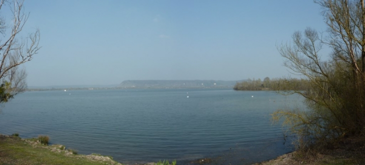 Lac de Poses
