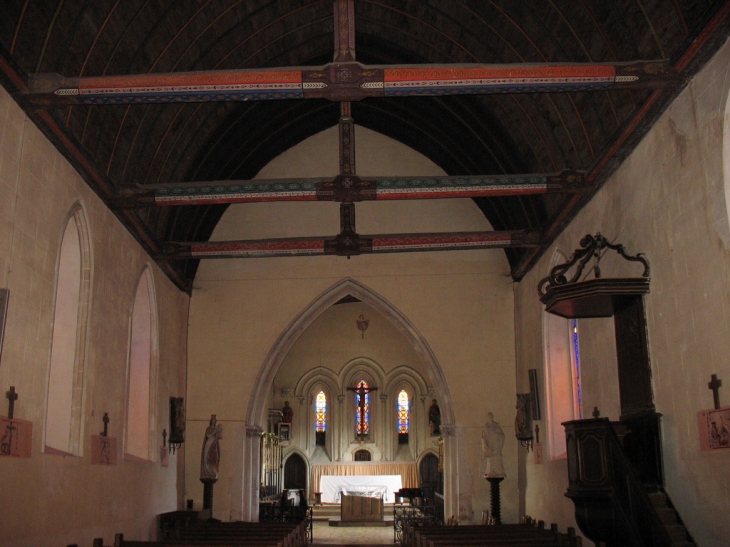 Intérieur de l'église - Saint-Pierre-de-Cormeilles