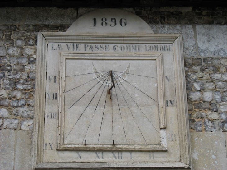 Cadran solaire - Saint-Sébastien-de-Morsent