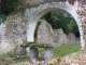 Ruines de l'église et emplacement de l'autel