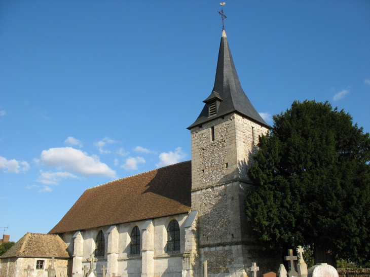 Vue de l'église depuis le Cimetière - Vitot