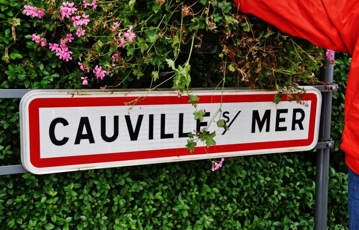  - Cauville-sur-Mer