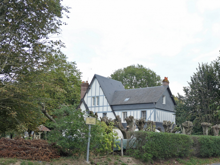 Maison  route de la Mare - Crasville-la-Mallet