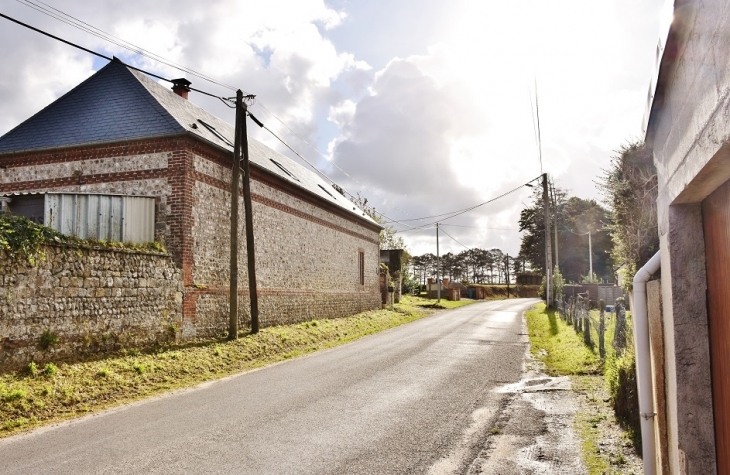 Le Village - Criquetot-le-Mauconduit