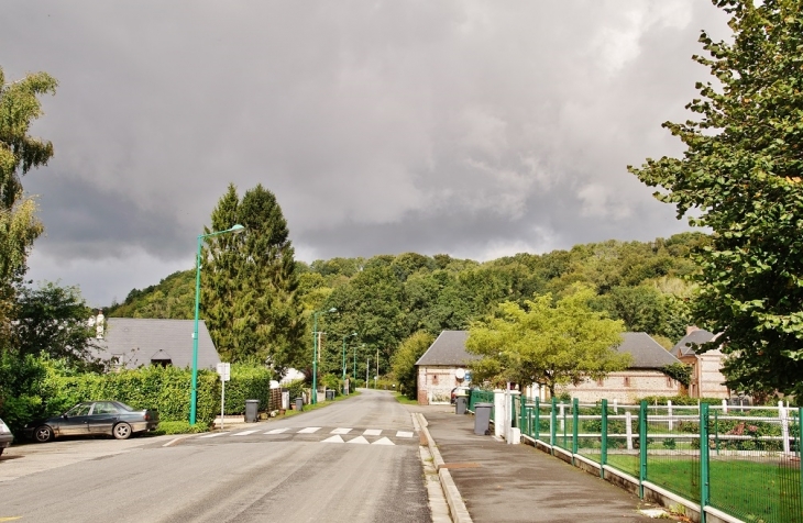 Le Village - Daubeuf-Serville