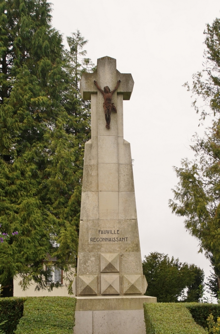 Monument-aux-Morts - Fauville-en-Caux