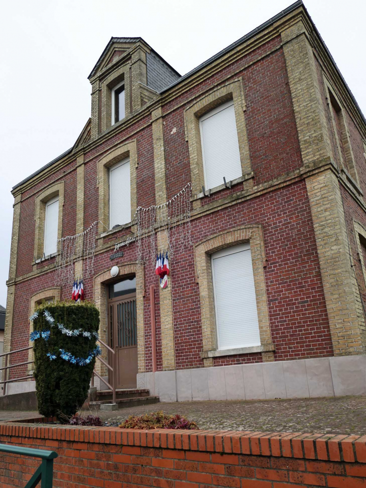 La mairie - Parc-d'Anxtot