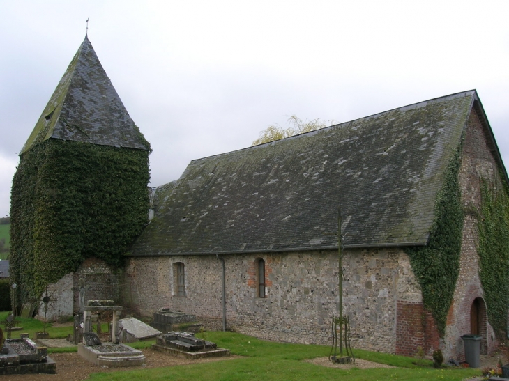 église abandonnée dédiée à saint-Nicolas - Puisenval