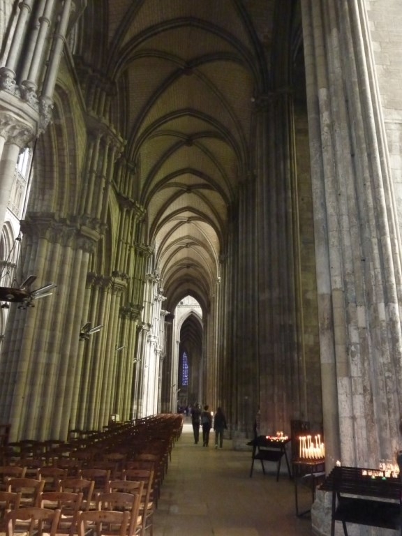 Bas côté de la cathédrale - Rouen