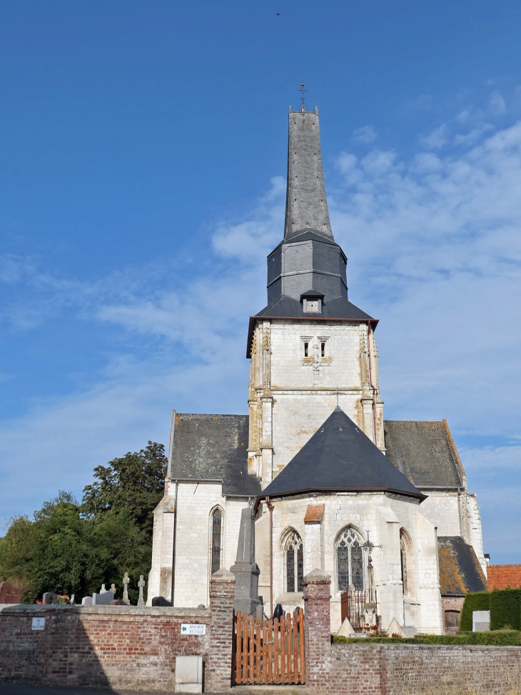 Le clocher en forme de fer de hache - Saint-Martin-le-Gaillard