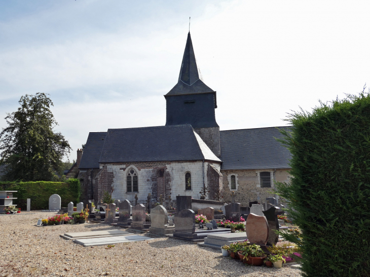 L'église dans le cimetière - Saint-Ouen-sous-Bailly