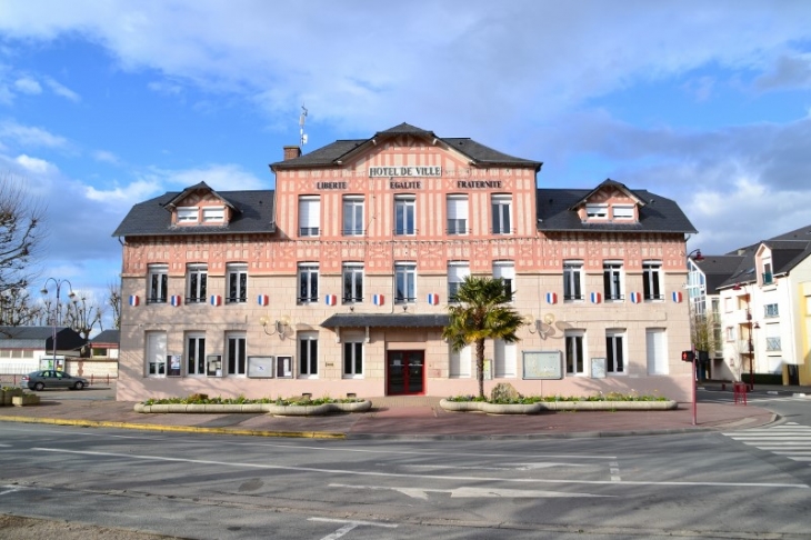La mairie. - Saint-Pierre-lès-Elbeuf