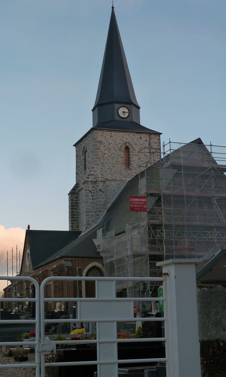 L'église en rénovation - Saint-Rémy-Boscrocourt