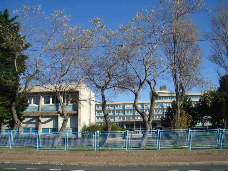 Ecole Nationale de la Marine Marchande - Sainte-Adresse