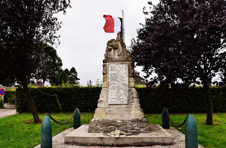Monument-aux-Morts - Tocqueville-les-Murs