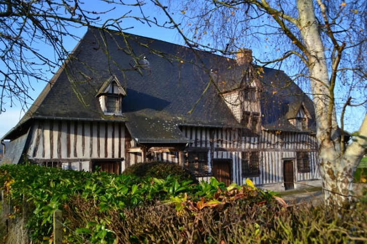 La maison de François 1er, dite Logis du Roy. - Vatteville-la-Rue