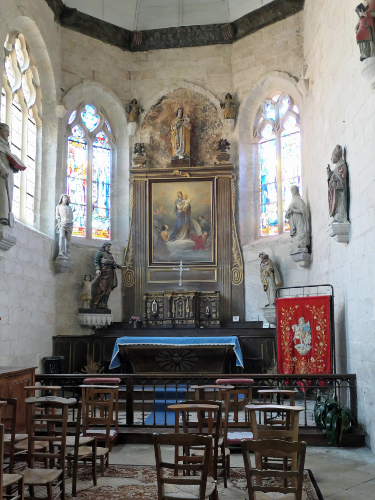 L'intérieur de l'église Saint Martin - Veules-les-Roses