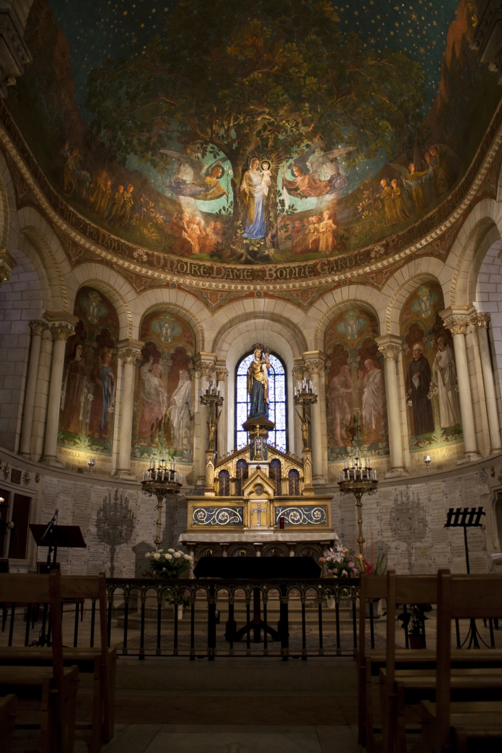 Basilique Notre-Dame-de-Bonne-Garde - Longpont-sur-Orge
