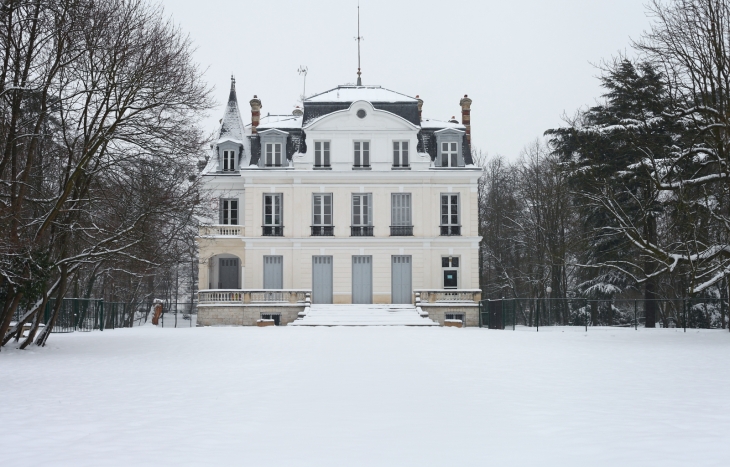 Chateau du parc pierre - Sainte-Geneviève-des-Bois