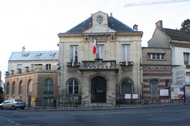 Mairie de Chatillon (Hauts de Seine) - Châtillon