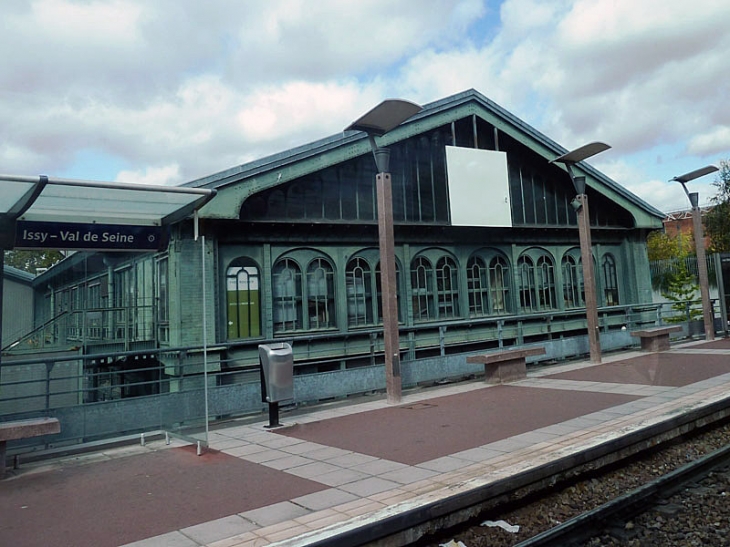 La station du tramway - Issy-les-Moulineaux