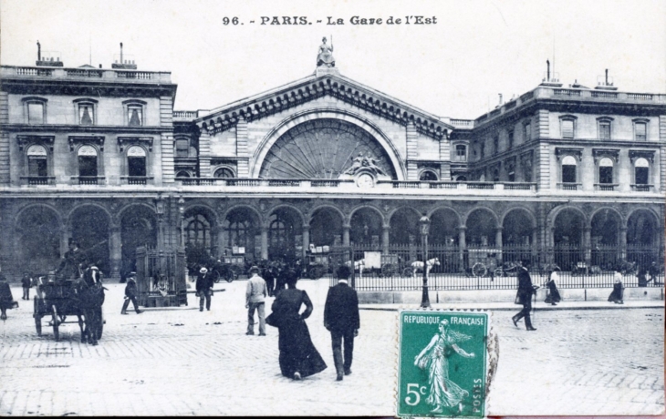 La Gare de l'Est, vers 1911 (carte postale ancienne). - Paris 10e Arrondissement