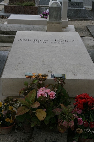 Tombe de Philippe Noiret au cimetière du Montparnasse - Paris 14e Arrondissement