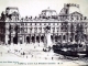 Le Louvre et le Monument Gambetta, vers 1919 (carte postale ancienne).