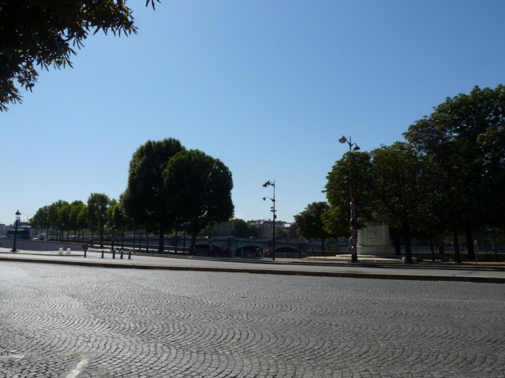 Vers la place de la Concorde - Paris 8e Arrondissement