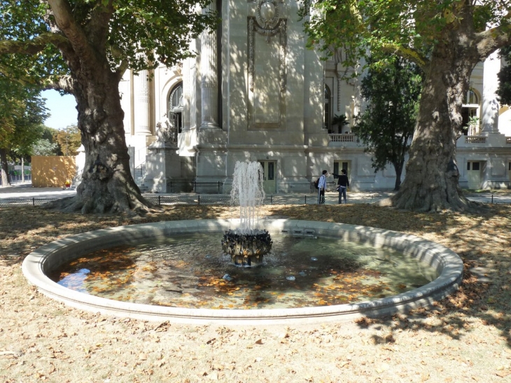 Vers le Petit Palais - Paris 8e Arrondissement