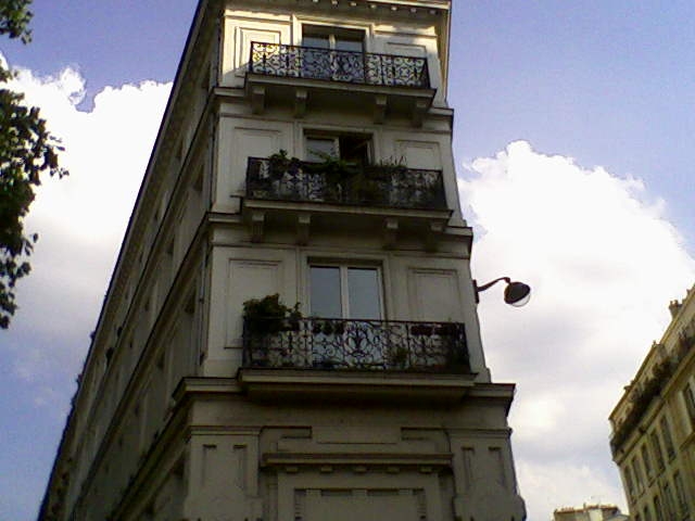 Un immeuble - Paris
