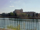 la collégiale  sur l'autre rive de la sEINE