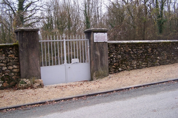 Cimetière de Vaultavone - Saint-Denis-lès-Rebais