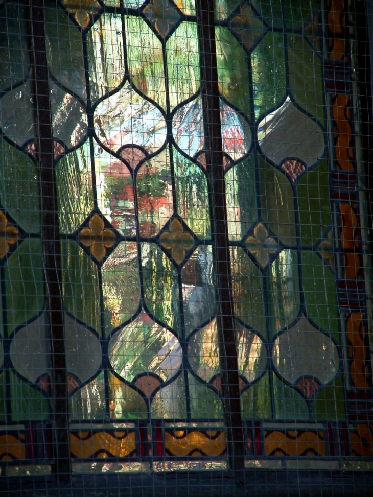 Notre Dame du Raincy vitrail - Le Raincy