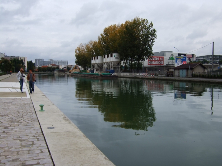 Canal - Saint-Denis
