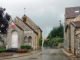 la mairie-église de Maincourt sur Yvette sous la pluie