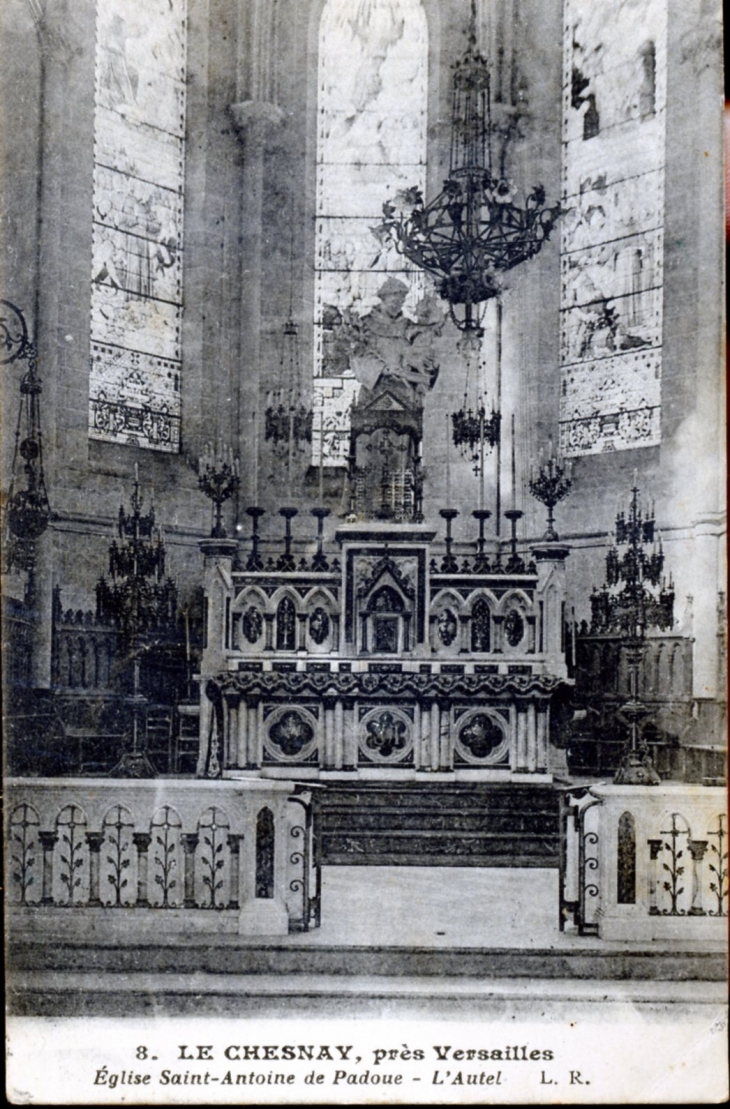 Eglise Saint Antoine de Pasoue - L'Autel, vers 1929 (carte postale ancienne). - Le Chesnay