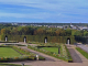 la commune vue des jardins du château de Versailles
