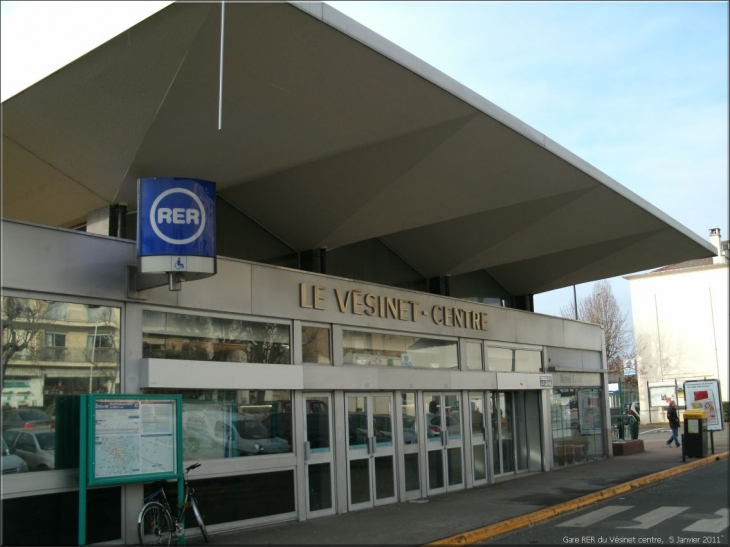 La gare RER du Vésinet Centre - Le Vésinet