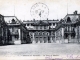 Photo suivante de Versailles La Cour de Marbre, vers 1903 (carte postale ancienne).