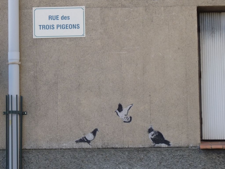 La rue des trois Pigeons ! - Narbonne