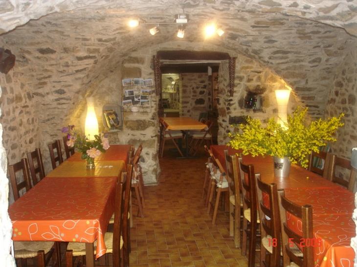 La Vialle, salle de restaurant - Aumessas