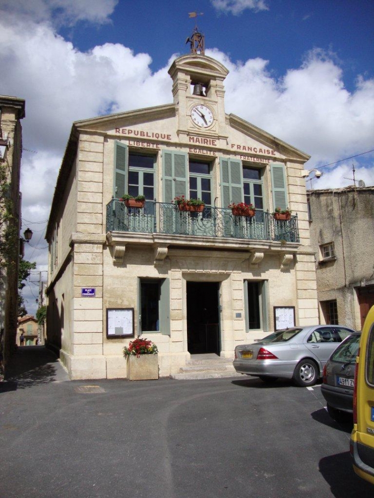 Gallargues-le-Montueux (30660)  la mairie