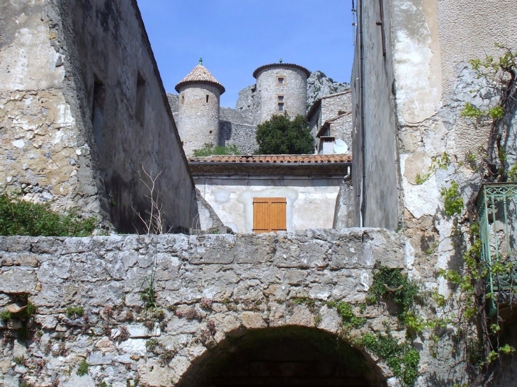 Tours du château - Saint-Jean-de-Buèges