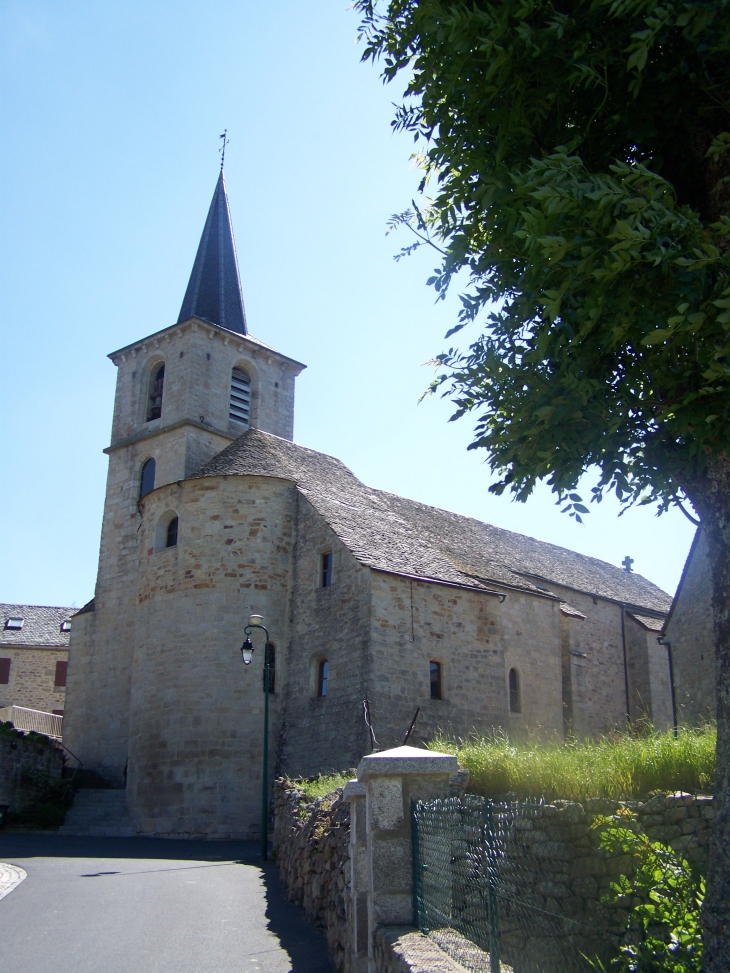 église Saint-Etienne - Aumont-Aubrac