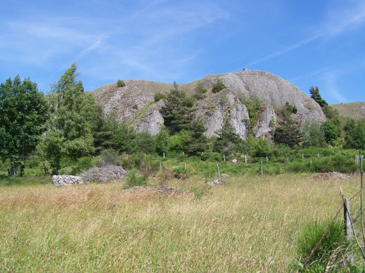 éminence basaltique de Cheylaret - Chauchailles
