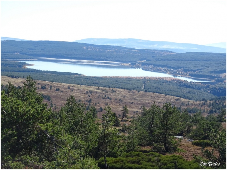 Lac de Charpal vu du relais de Fortunio - Rieutort-de-Randon